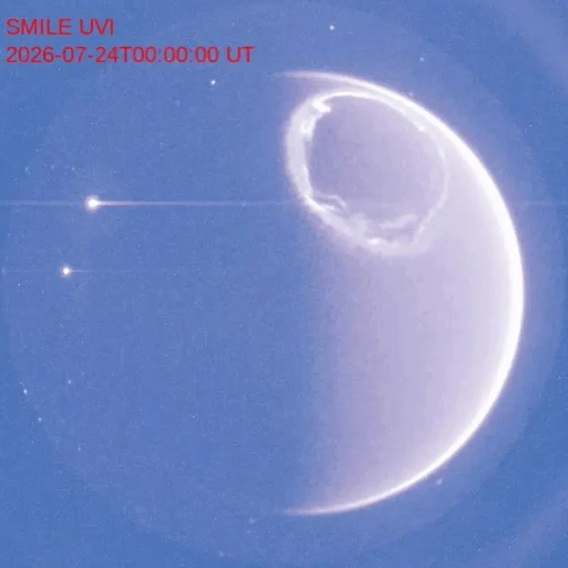 🚀 ПОЛНОЕ КОЛЬЦО СИЯНИЯ ВПЕРВЫЕ ЗА 18 ЛЕТ СНЯЛИ ИЗ КОСМОСА