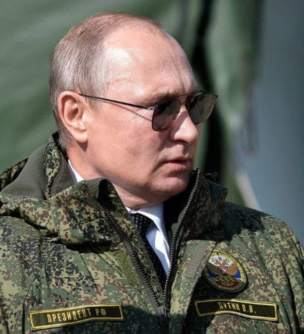 🇷🇺 «МЫ СТОИМ НА ИСТОРИЧЕСКОМ РУБЕЖЕ»