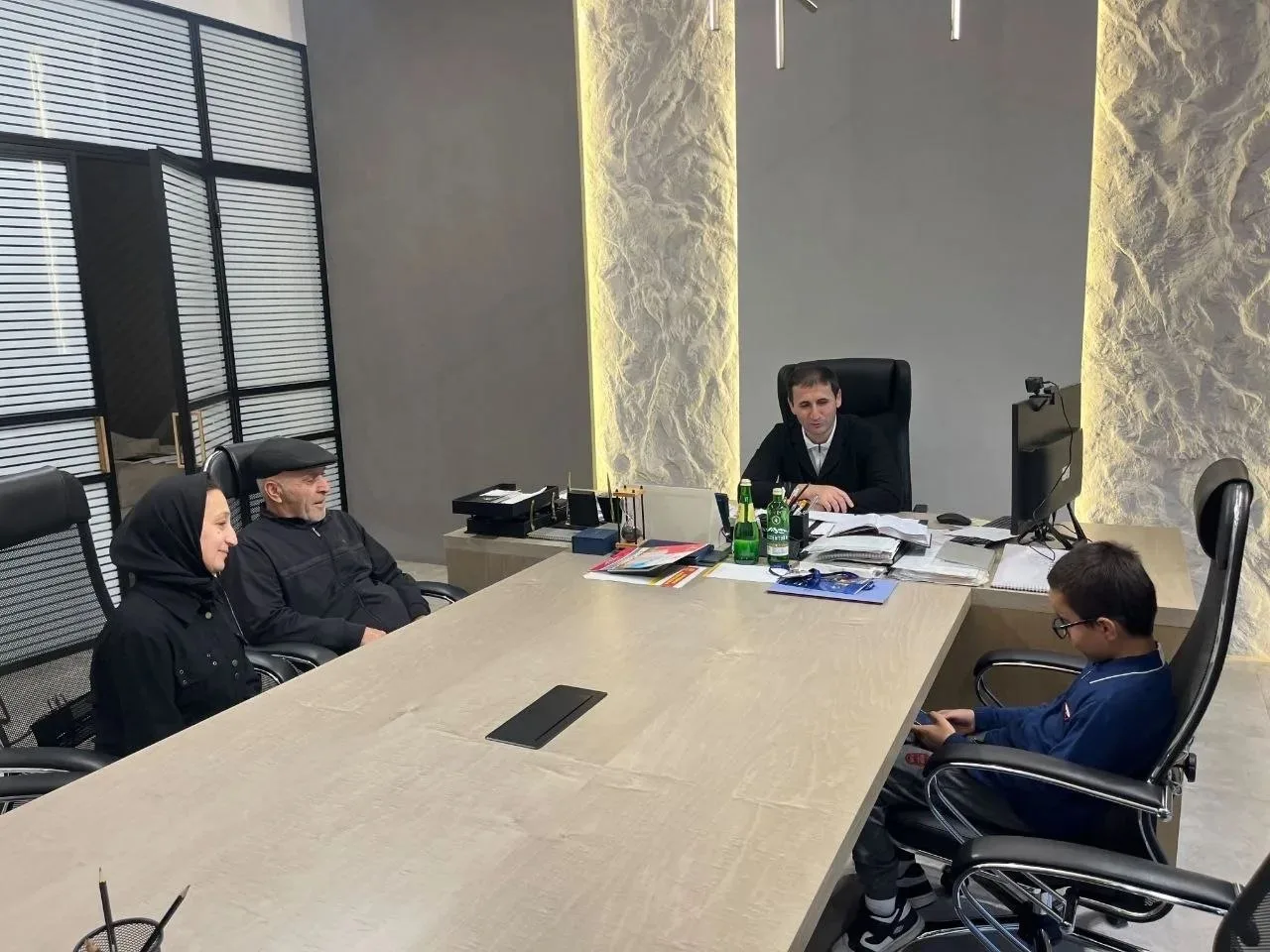 Депутат НС РД Марат Алияров провел прием граждан.