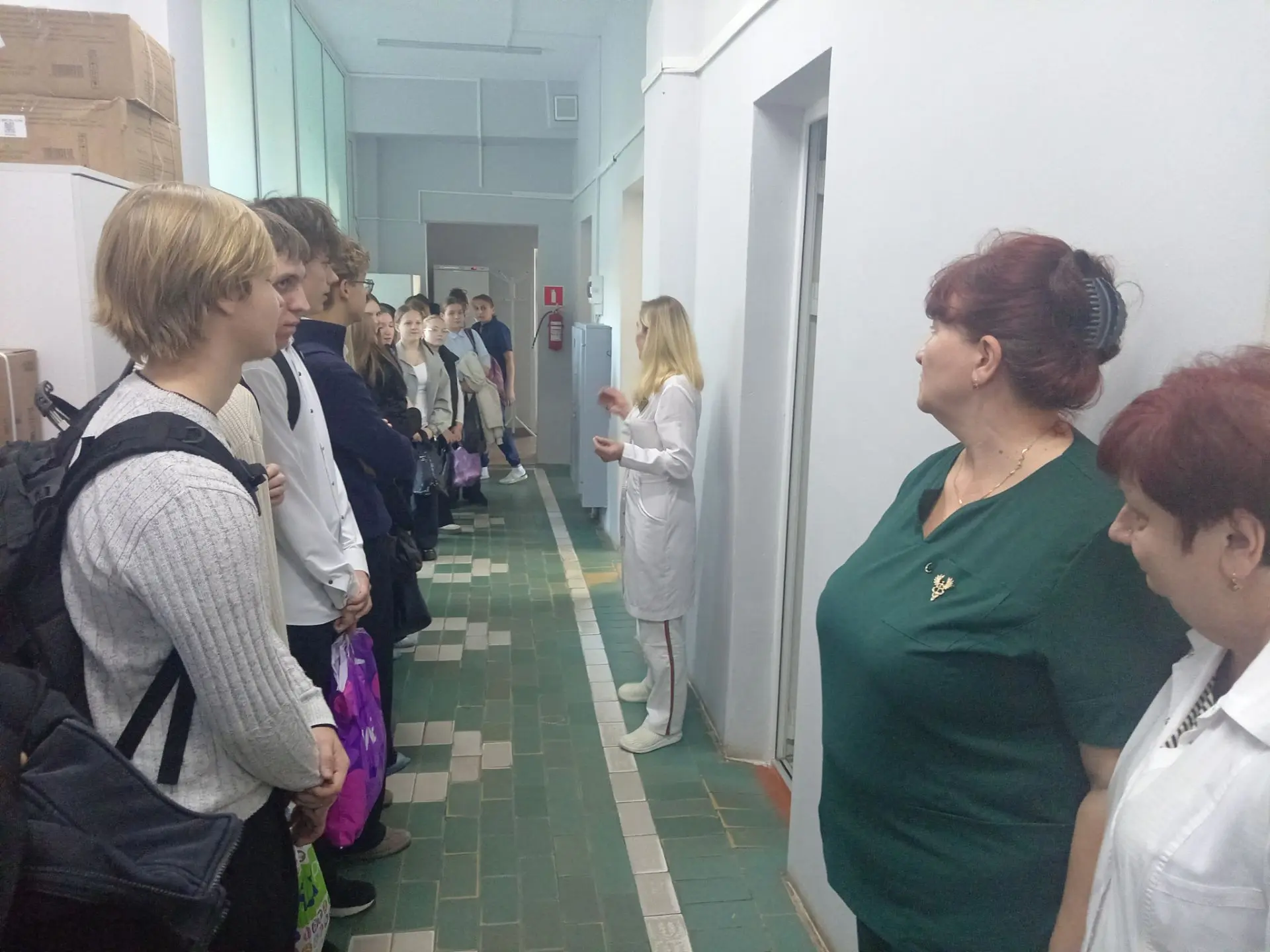 А вы знали, как выглядит капля крови под стократным увеличением?