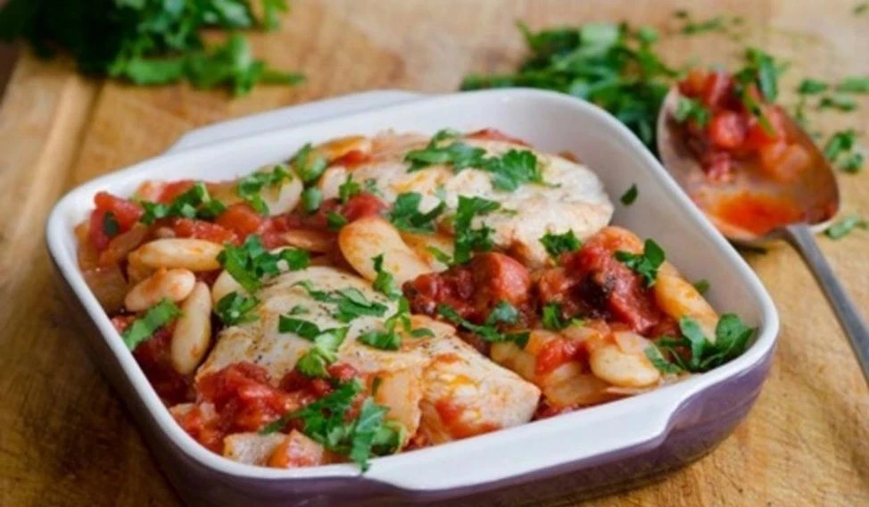 ЗАПЕЧЁННАЯ КУРИЦА С ФАСОЛЬЮ #запекание #завтрак #обед #ужин