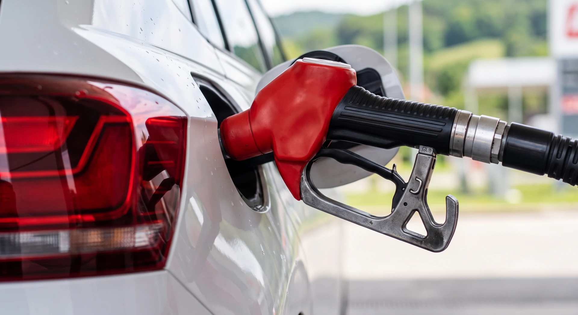 ⛽ Наличие топлива на АЗС в Оби — данные на утро четверга, 8 октября