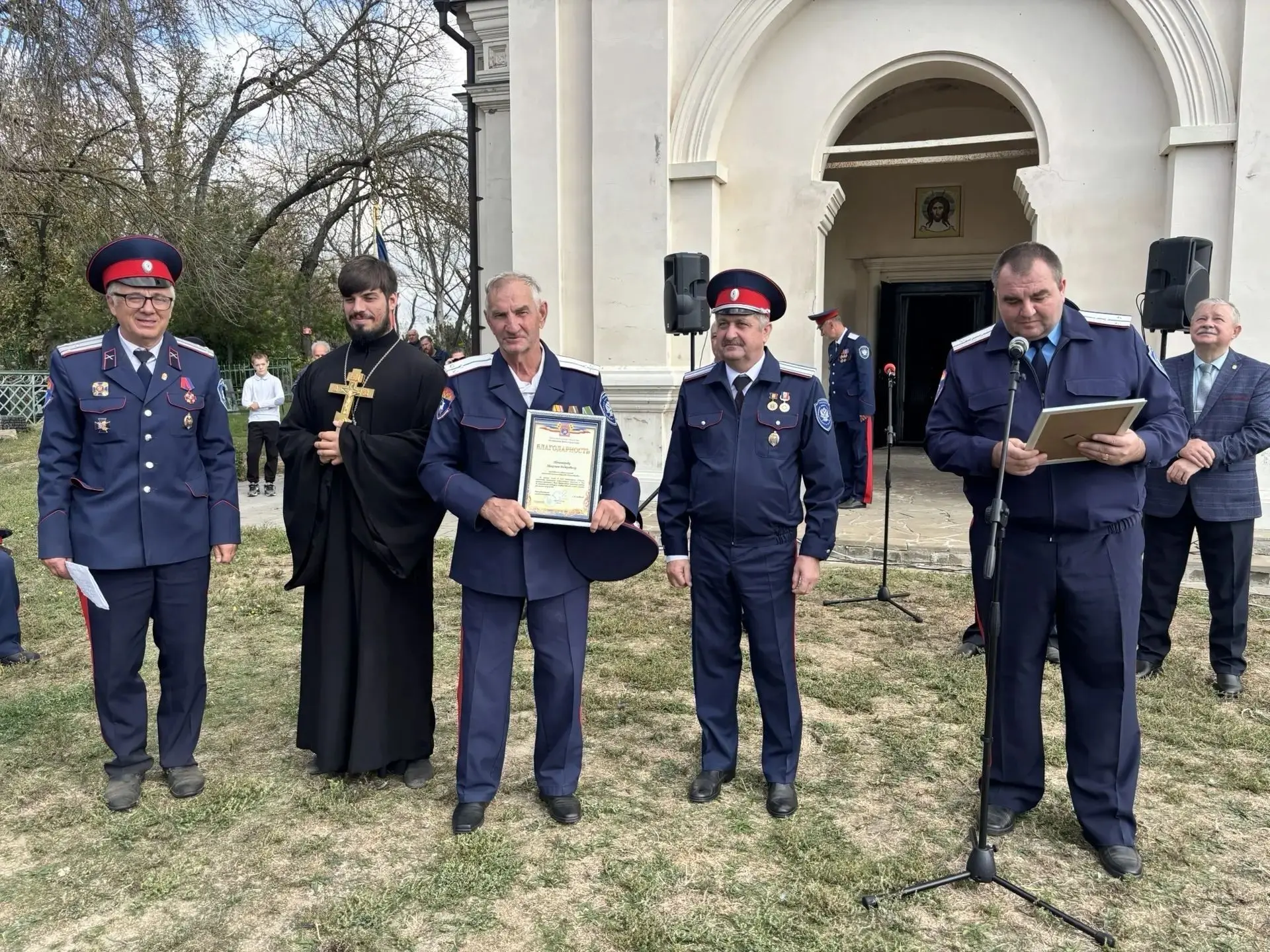 В станице Старочеркасской, на Монастырском урочище Каплица, прошёл один из главных праз...