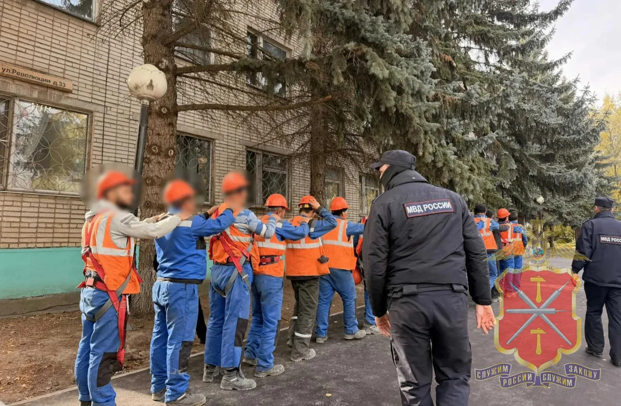 На стройплощадках Тулы выявили 36 нарушений миграционного законодательства