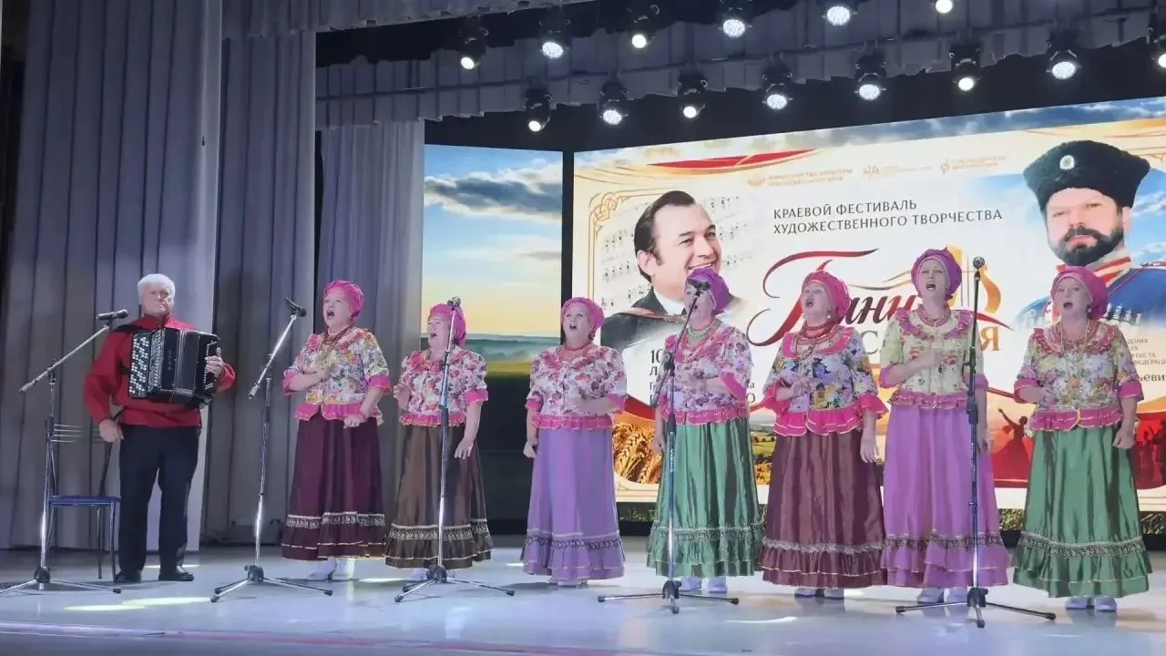 🇷🇺ВКавказском районе прошёл третий зональный этап краевого фестиваля художественного ...