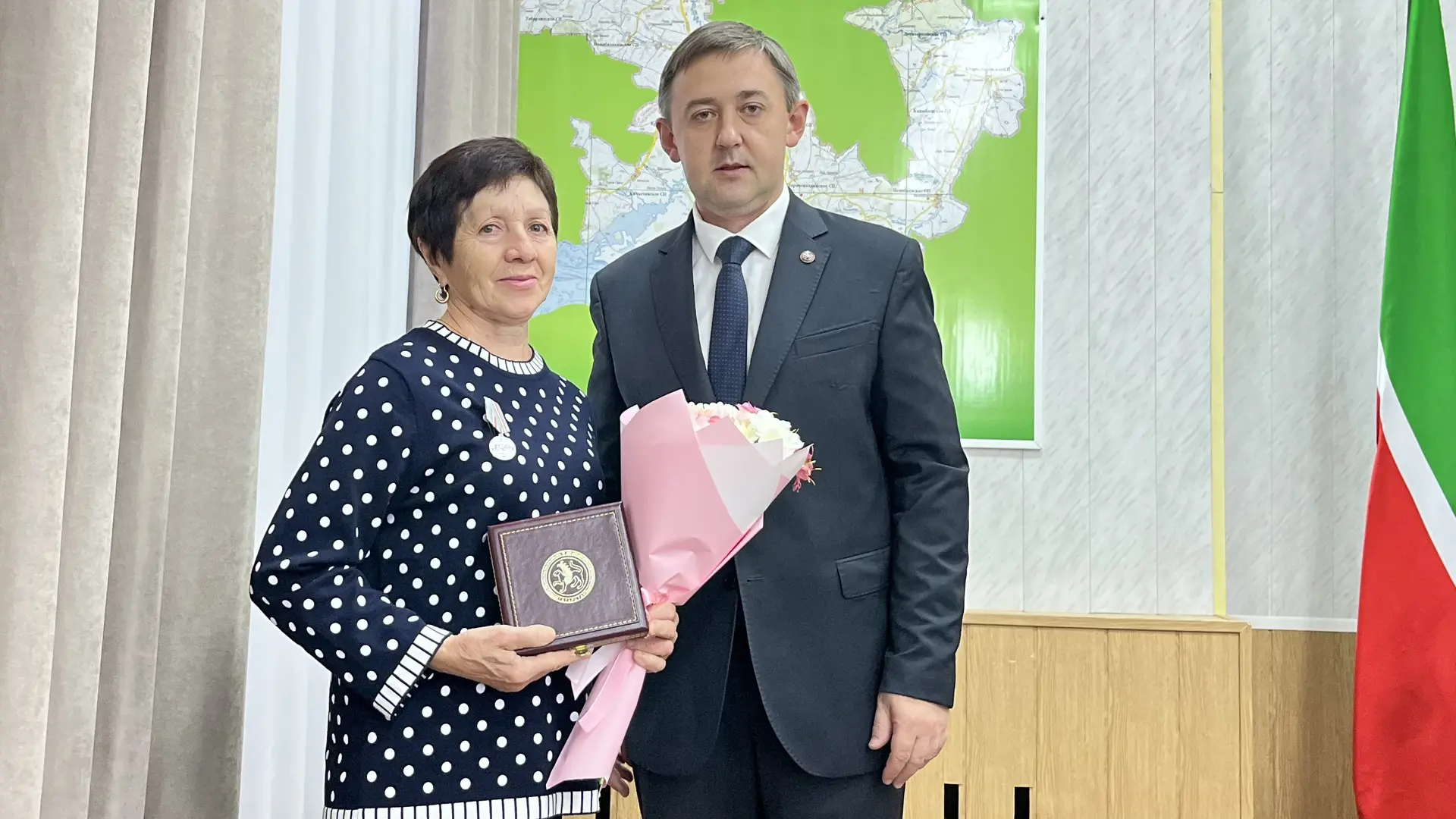 🎊Сегодня на «Деловом вторнике» чествовали тех, кто много лет трудится на благо нашего ...