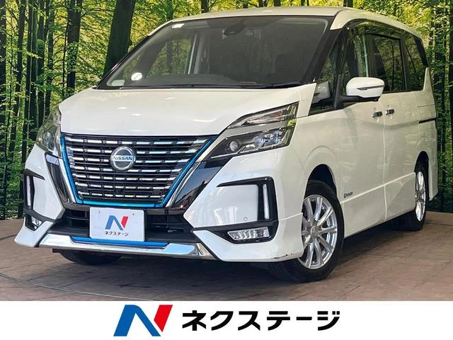 🚗 Nissan 2022