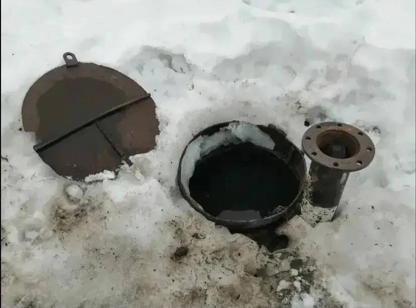 В Омской области мастер водоканала предстанет перед судом за смерть человека в колодце