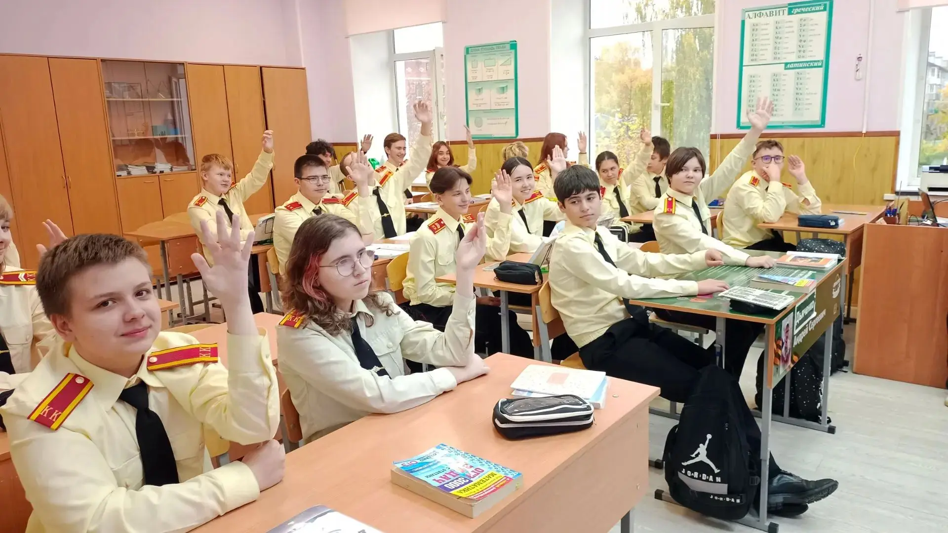 🎓 ЕДОД: Уроки от студентов — будущим студентам! Как амбассадоры Дмитровского техникума...