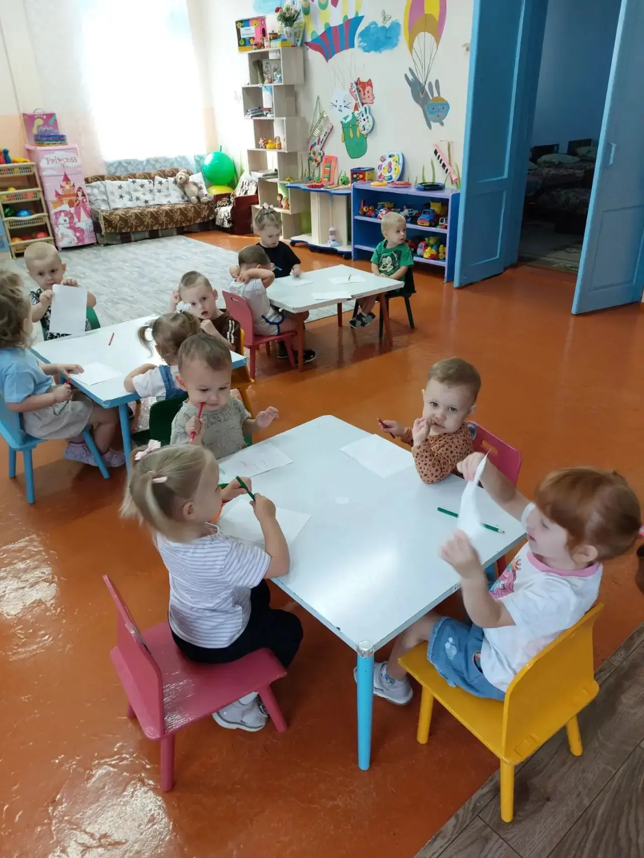 Знакомство с карандашами✏️