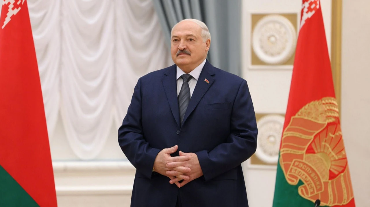 Лукашенко поздравил работников культуры с профессиональным праздником