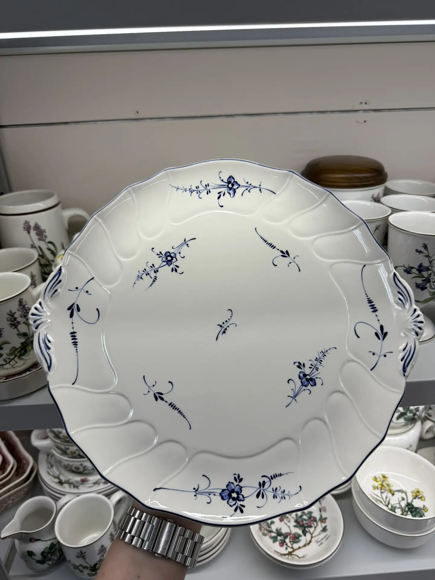🩵 Блюдо круглое с ручками Alt Luxemburg Villeroy&Boch - 5990 руб.