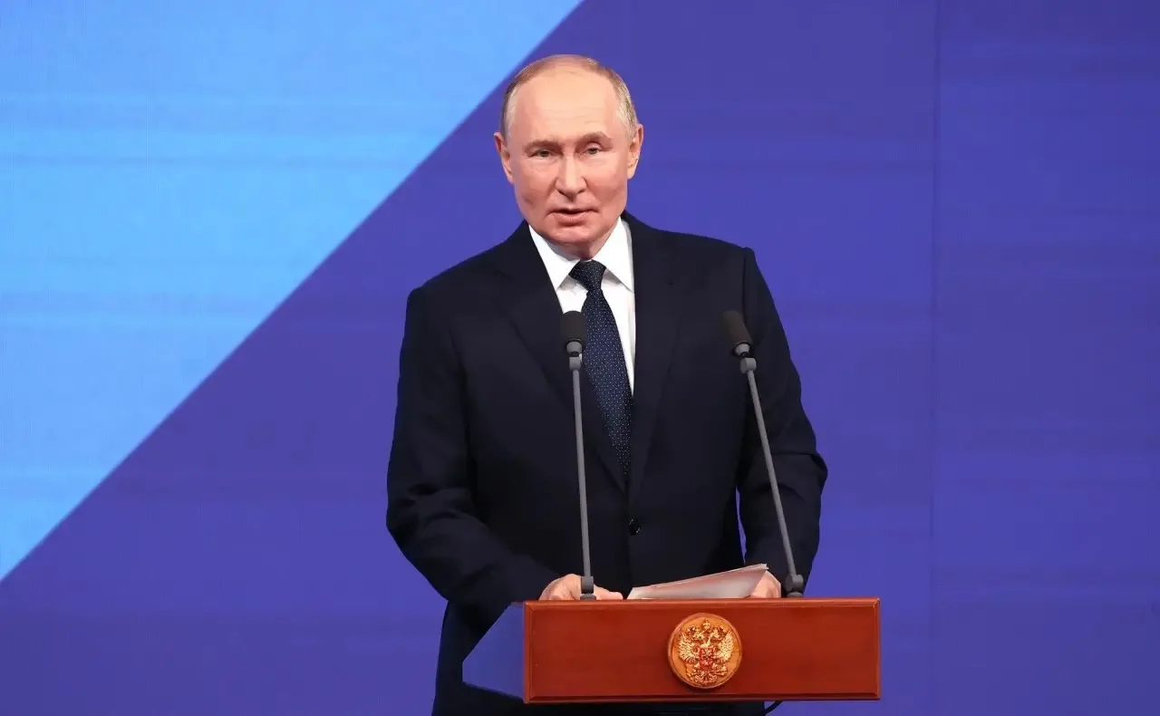 Сегодня свой день рождения отмечает Президент Российской Федерации Владимир Владимирови...
