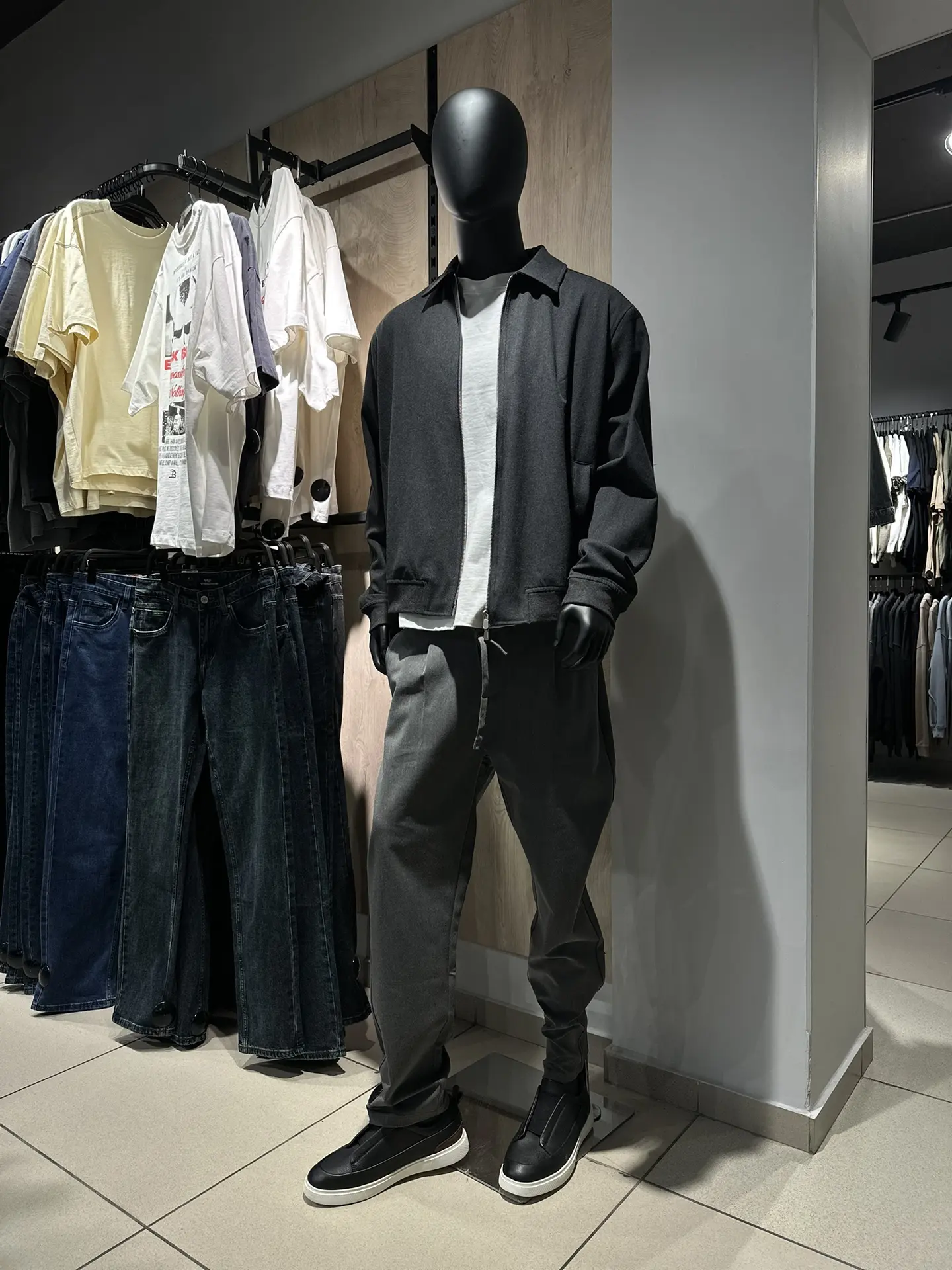 Ветровка 5990 ₽