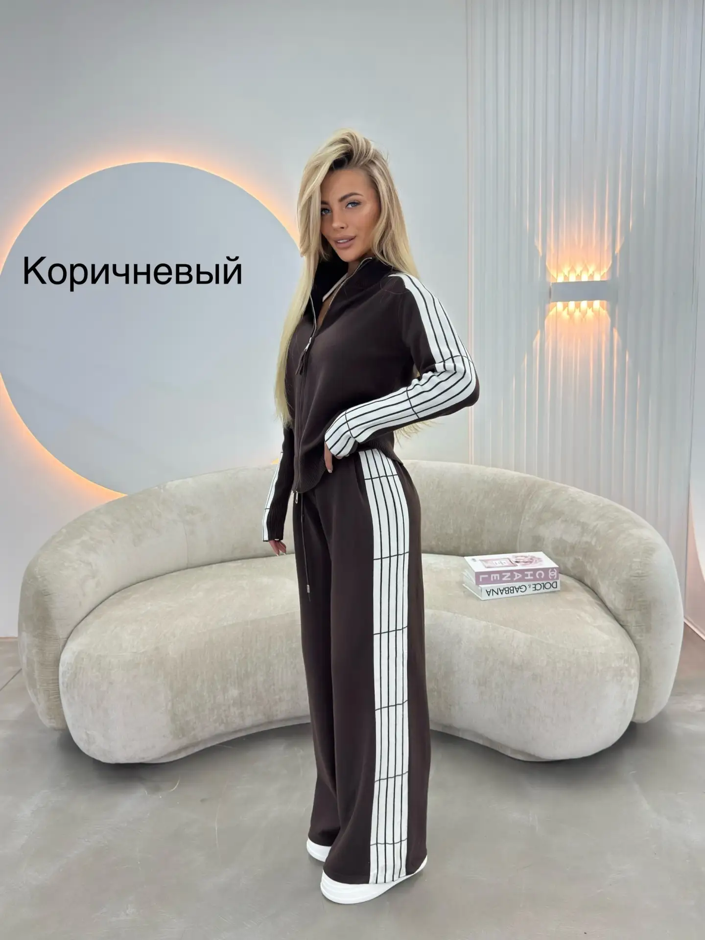 Костюм