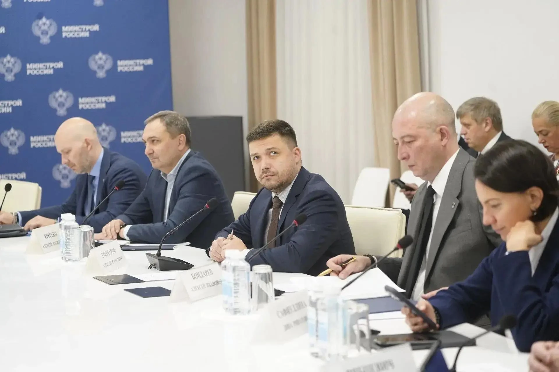 Более 15,8 тыс. домовых чатов создано в мессенджере «Макс»