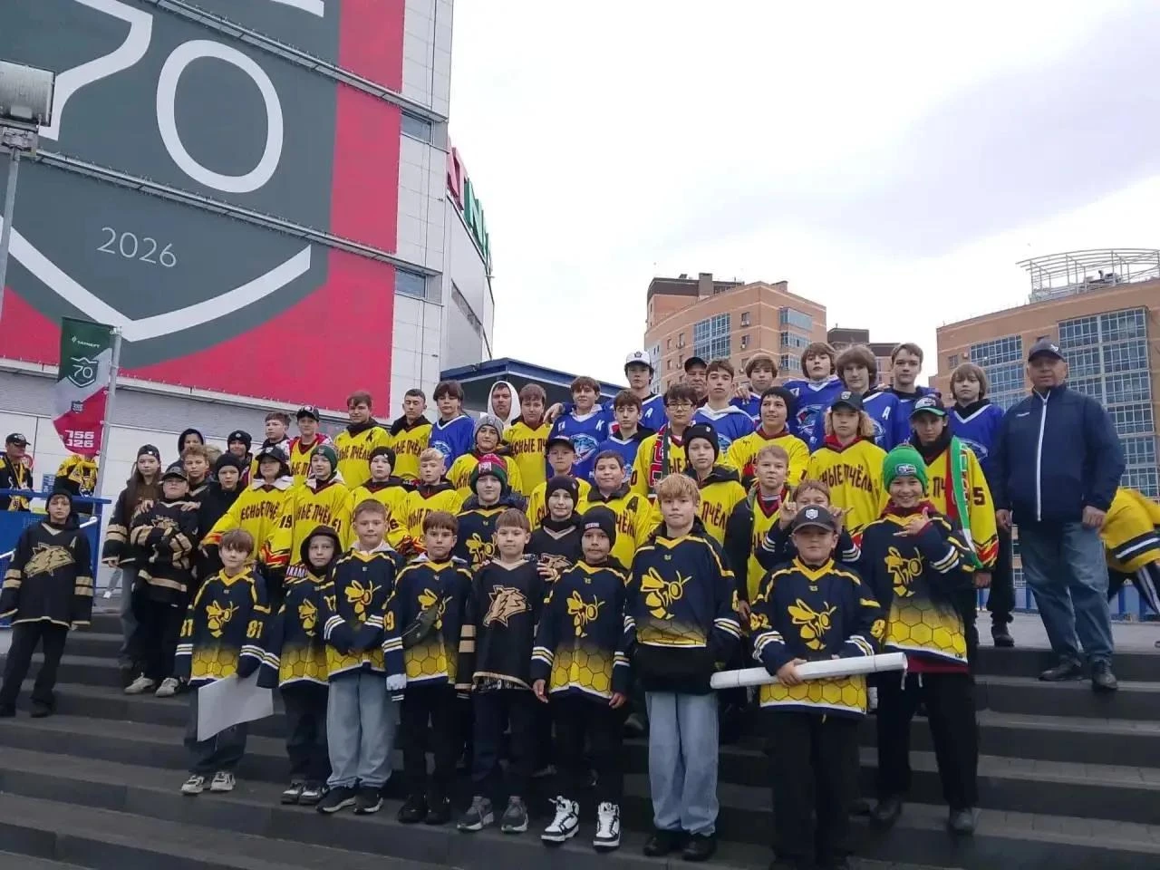 🏒 Юные хоккеисты из Елабуги побывали на матче «Ак Барса»