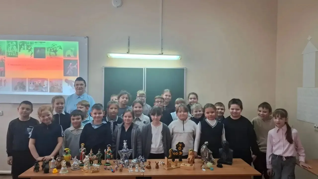 ✏️Музейное  занятие "Мир скульптуры в миниатюре"
