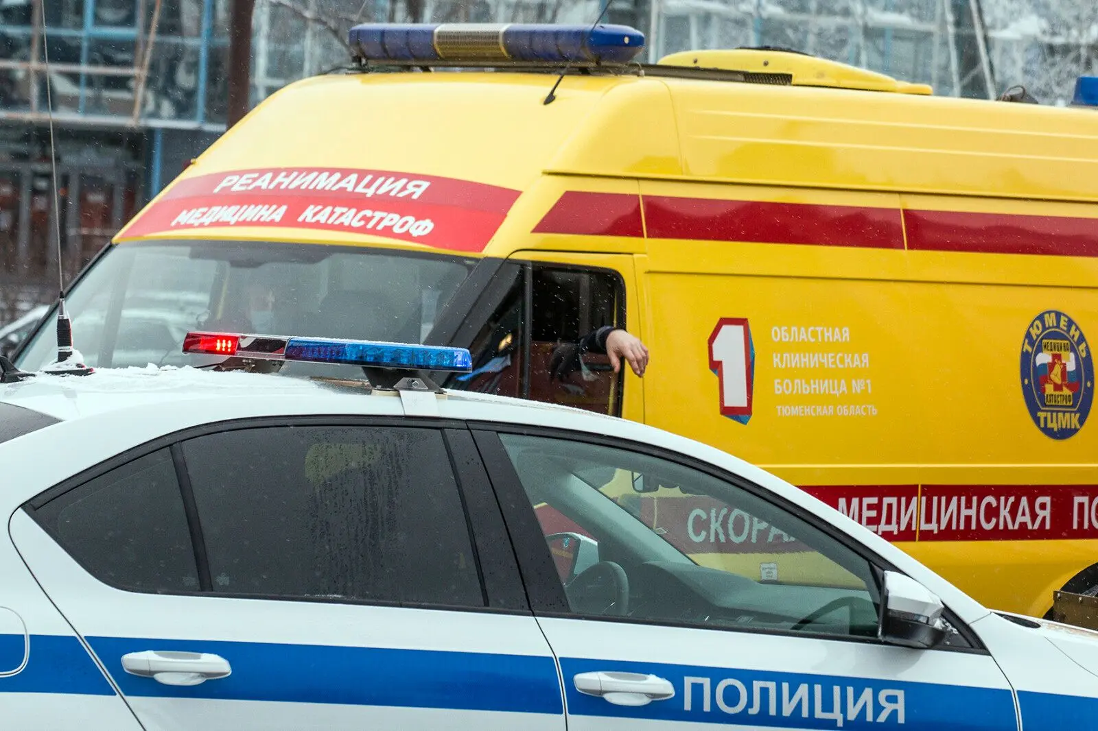 🔪 ТРАГЕДИЯ В ОБЩЕЖИТИИ: жительницу Тюмени подозревают в убийстве сожителя