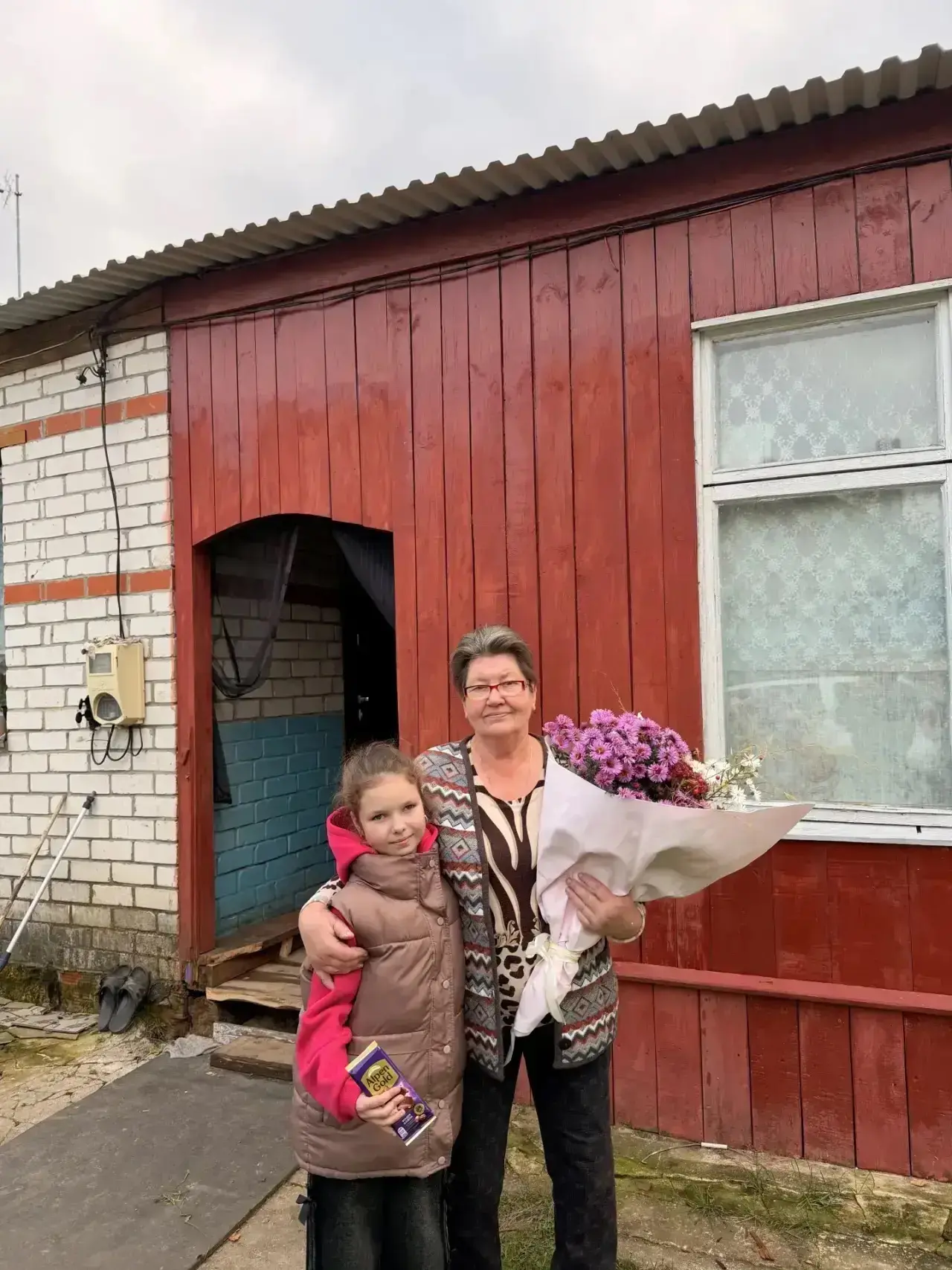 Первые говорят «спасибо» тем, кто учил не одно поколение! ✨