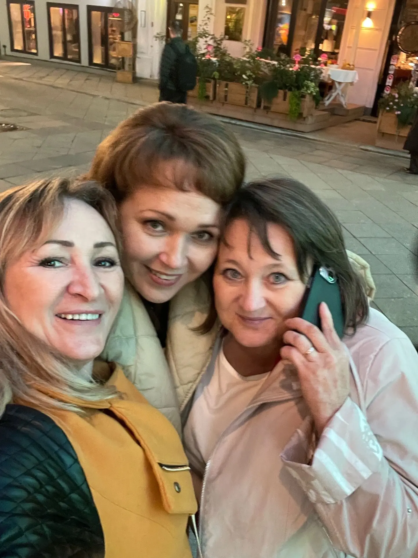 Можно вывезти девушку из Удмуртии, но Удмуртию из неё  - никогда!