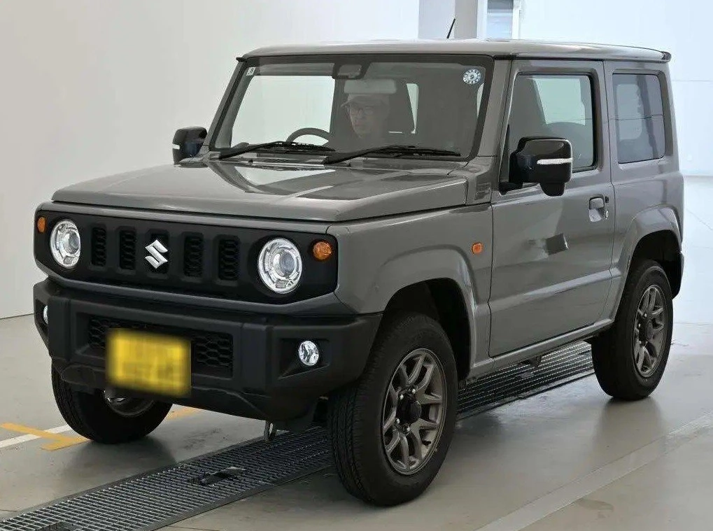 Сегодня купили такой вот 🇯🇵Suzuki Jimny🇯🇵 для нашего клиента😉