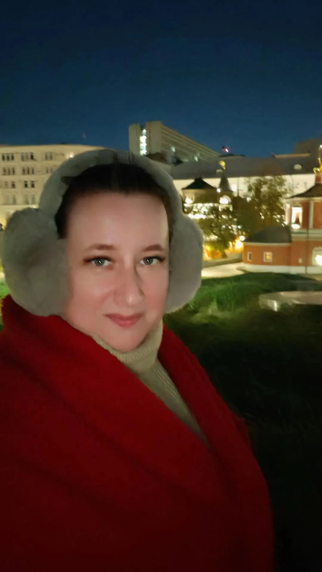 ПРИНЯЛА СЕБЯ. ЛЕЖУ ТРЕТИЙ ДЕНЬ. ЖДУ, КОГДА ЖИЗНЬ НАЛАДИТСЯ.