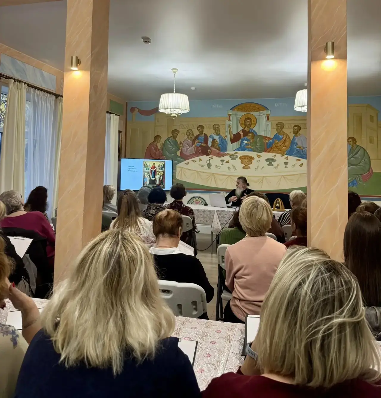✨ В светлый православный праздник особенно ценно видеть, как педагоги продолжают открыв...
