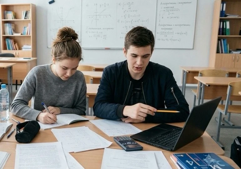 🎓 Тульские школьники смогут поступить в вузы без вступительных испытаний благодаря оли...