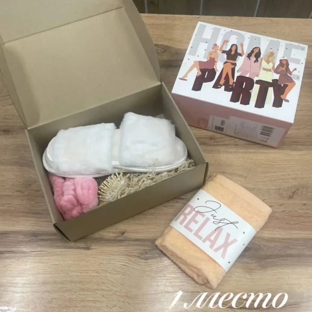 🎁 РОЗЫГРЫШ: 3 бьюти‑бокса от нашего цветочного салона! 🎁Хотите получить приятный сюрп...