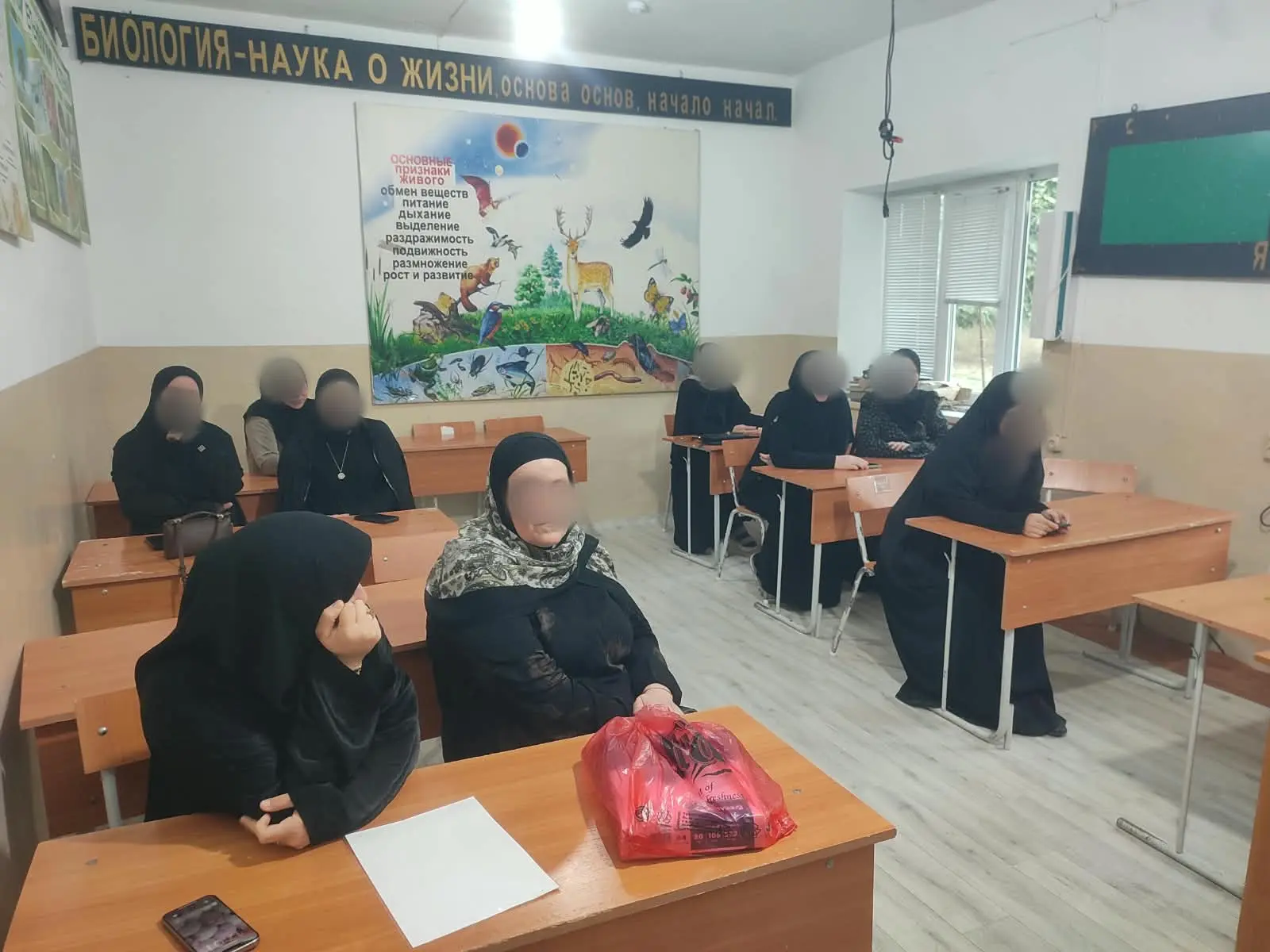 В "Гимринская поселковая СОШ" психологом школы  было проведено очередное родительское с...