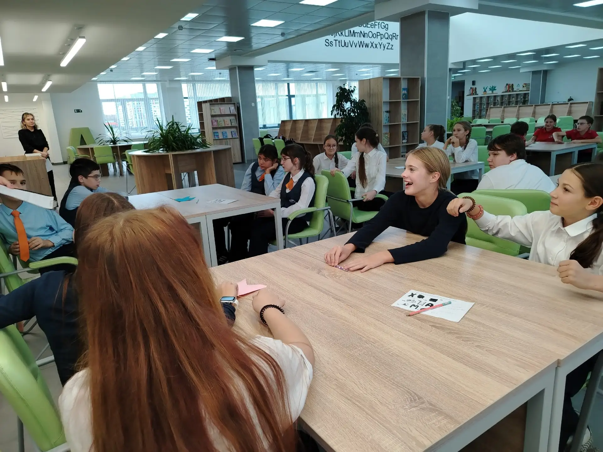 🧩 16 октября в библиотечно-информационном центре прошел квиз «Лермонтов: страницы жизн...
