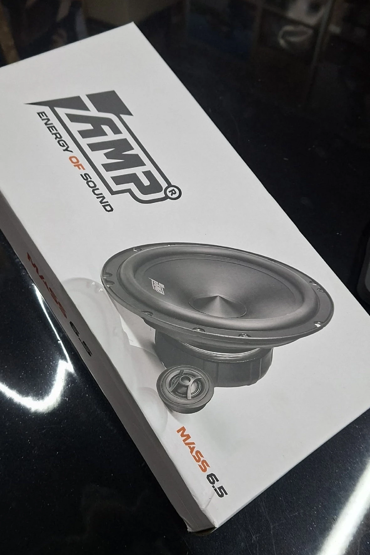 Продам 2500 . Новые . Не подошли