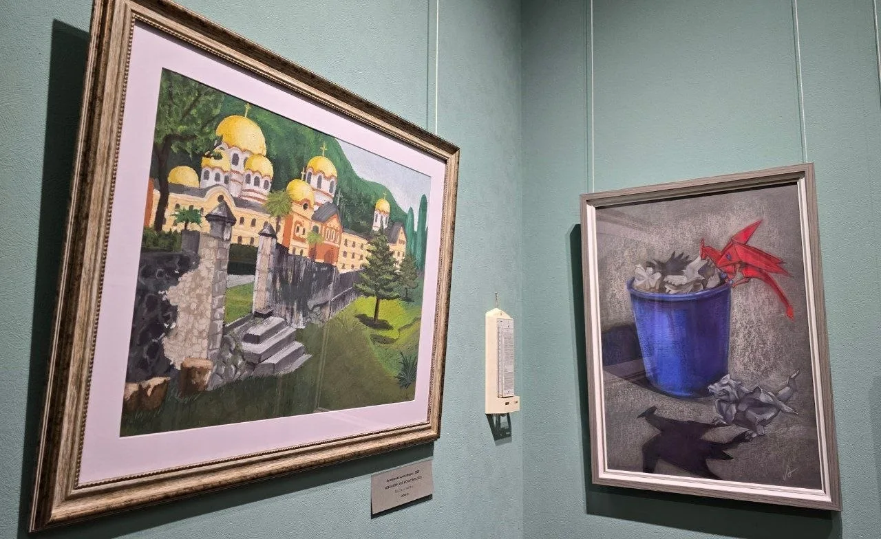 🎨 Выставка молодых художников Сибири открылась в Омске (6+)