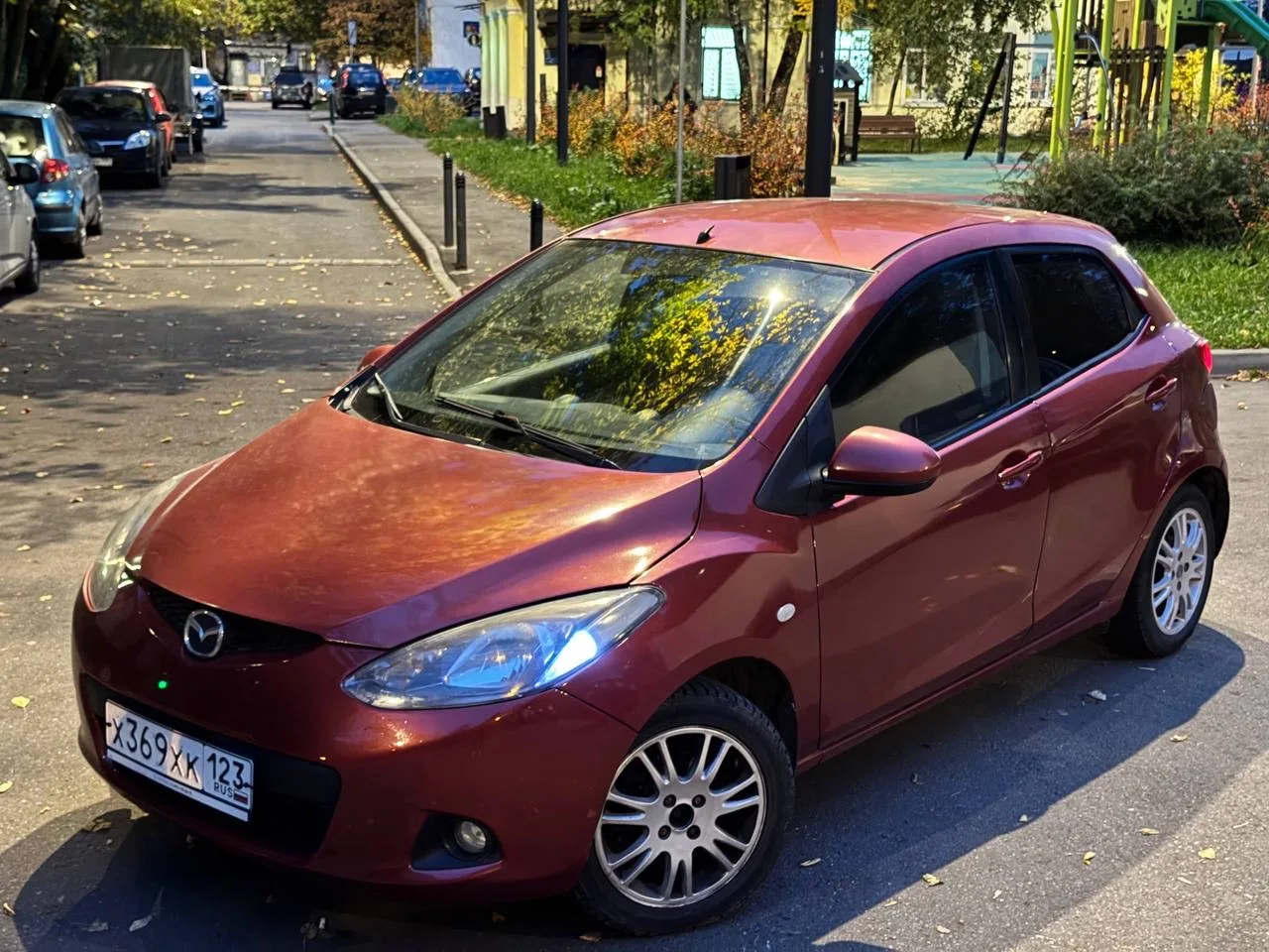 Mazda 2