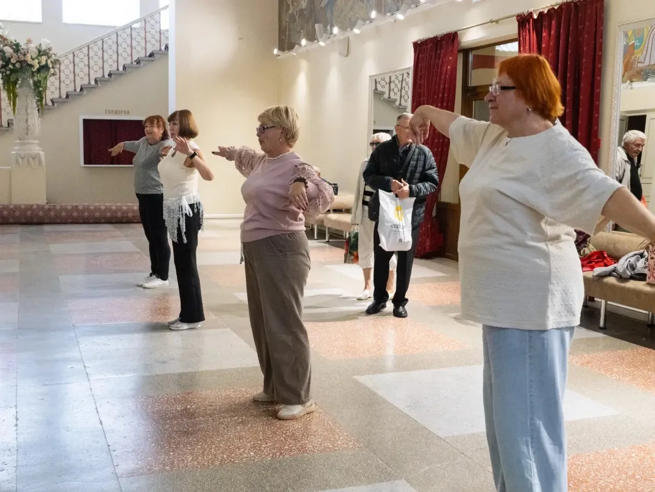 Ещё одно занятие у участников партпроекта «Старшее поколение» прошло сегодня. Продолжае...