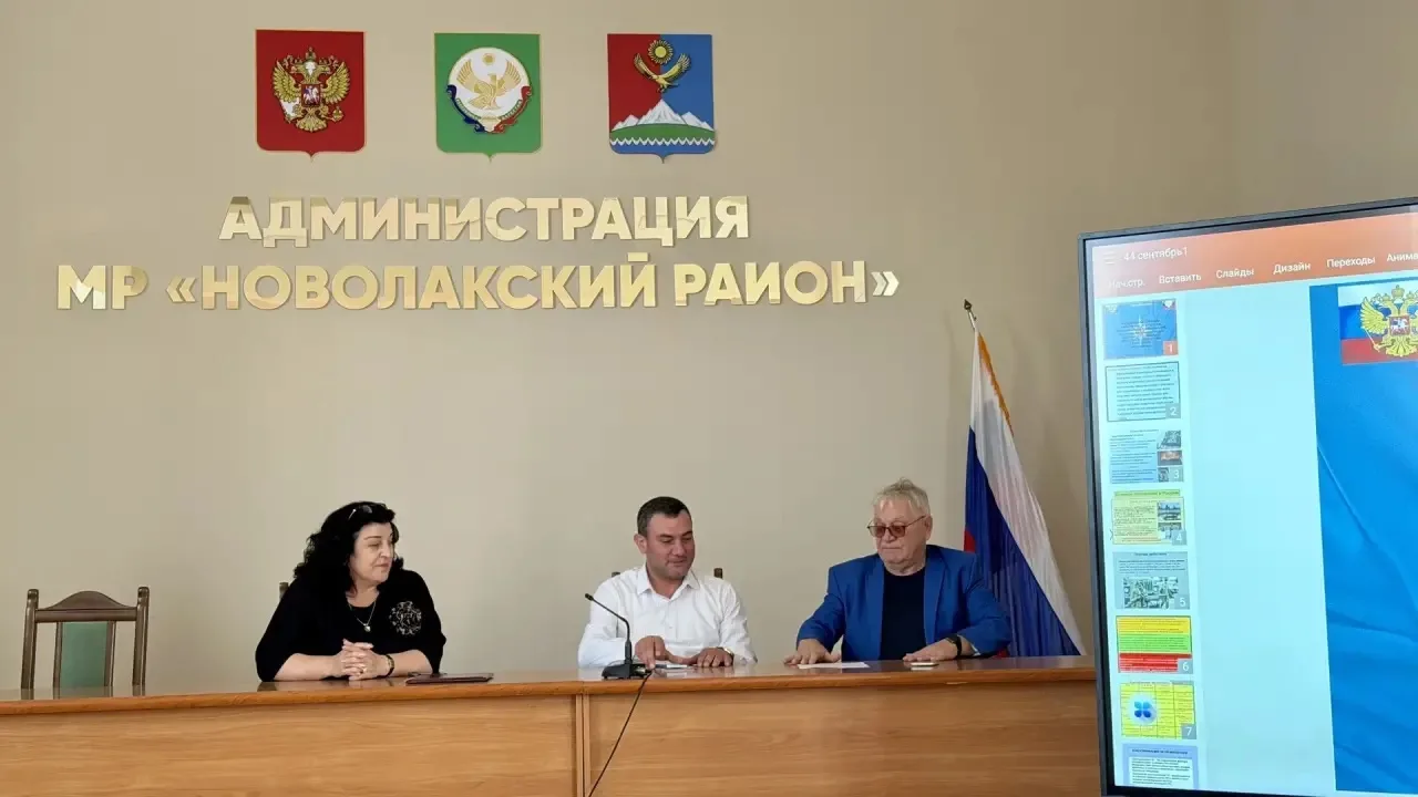 Учителя начальных классов Абакарова А.М. и Абдулмуталипова А.Г. прошли курсы по линии М...