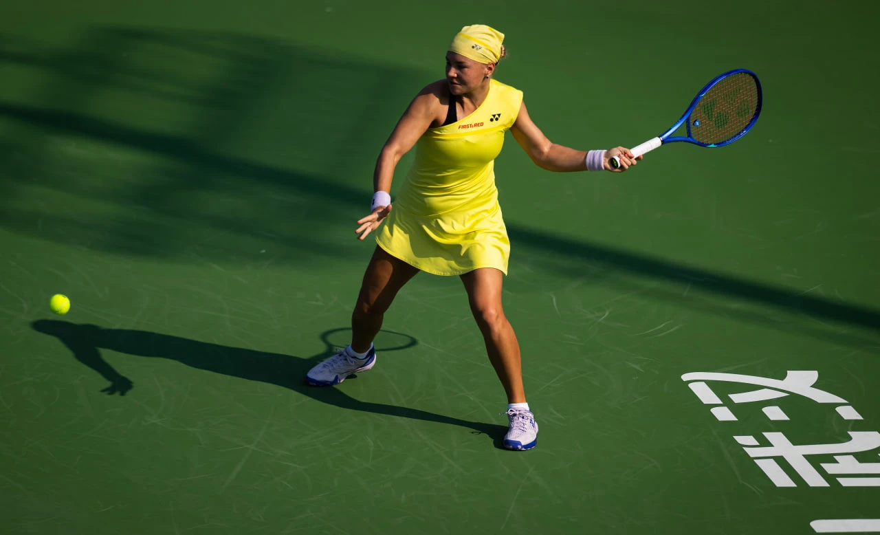 🎾 Шнайдер вышла в третий круг тысячника в Ухане