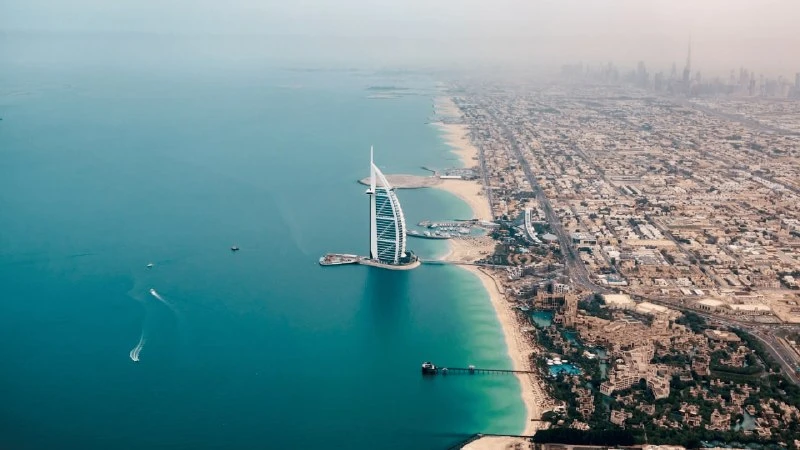 из Москвы в Дубай 🇦🇪 за 7 400 р. OW (на следующей неделе)