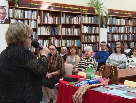 В калужской библиотеке для слепых отметили День белой трости