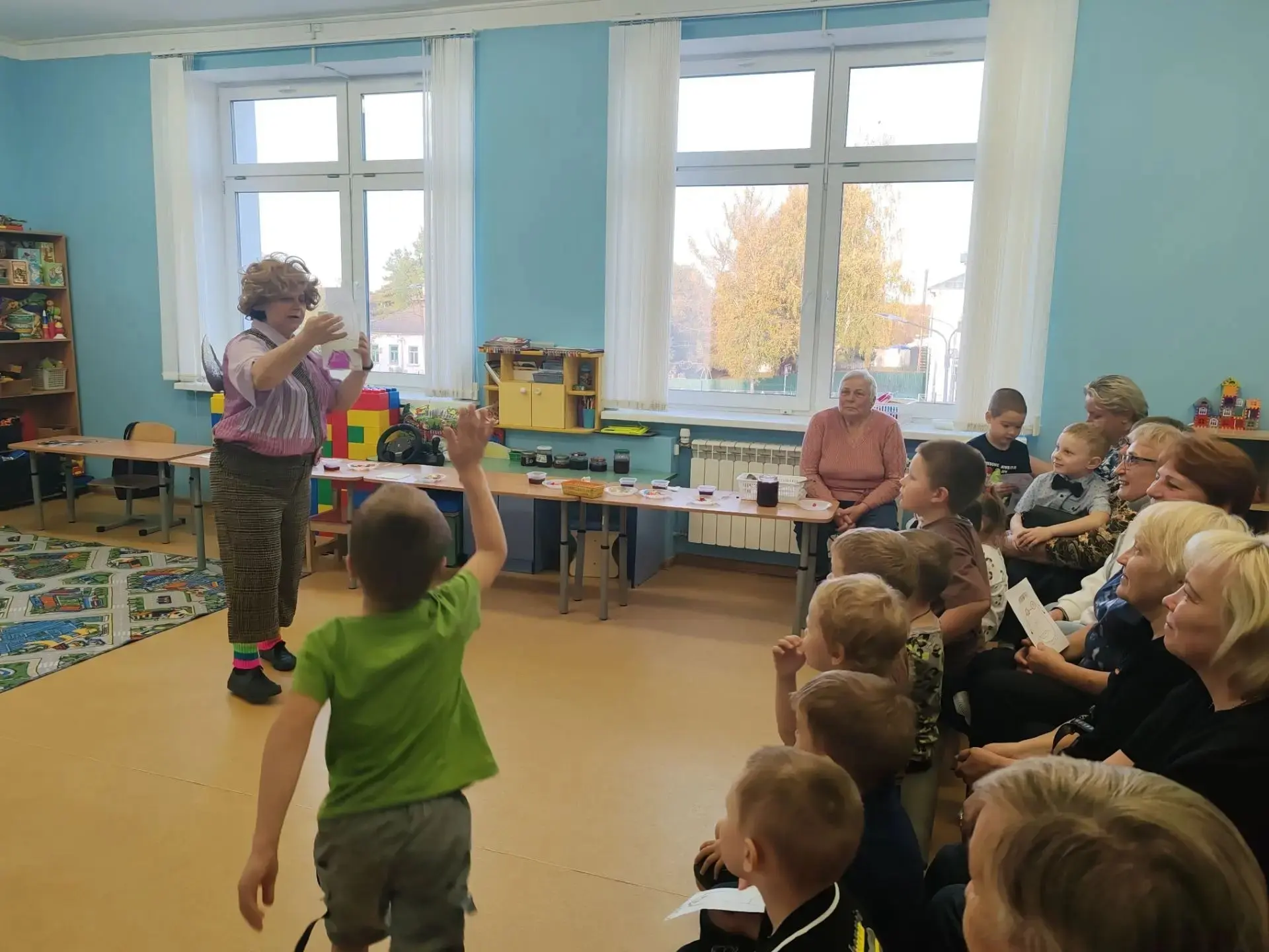 Праздник «День варенья» с бабушками в старшей группе.
