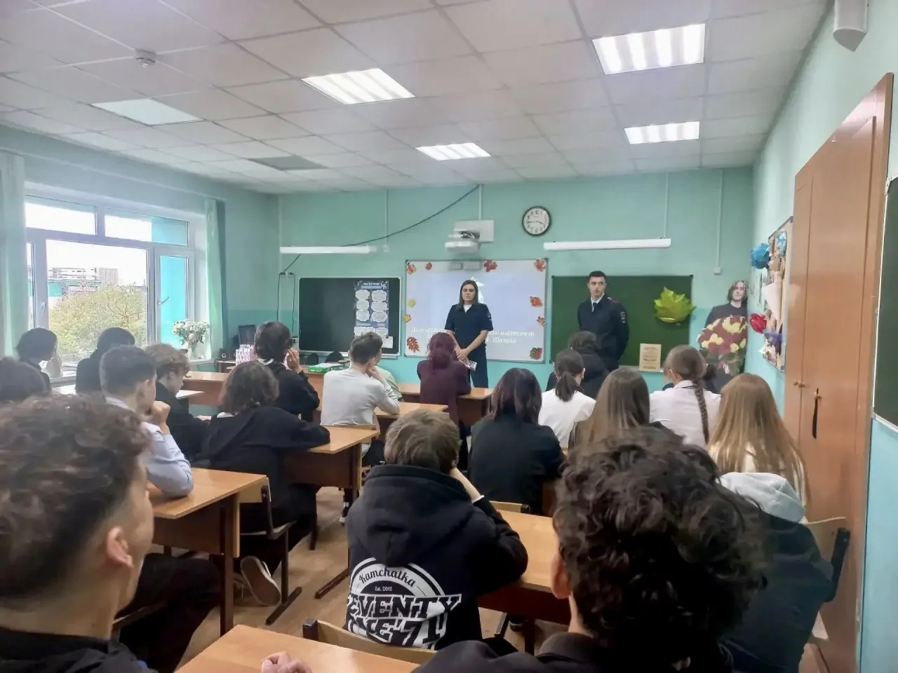 К нам в школу приходили представители следственного управления МВД — и это был не прост...