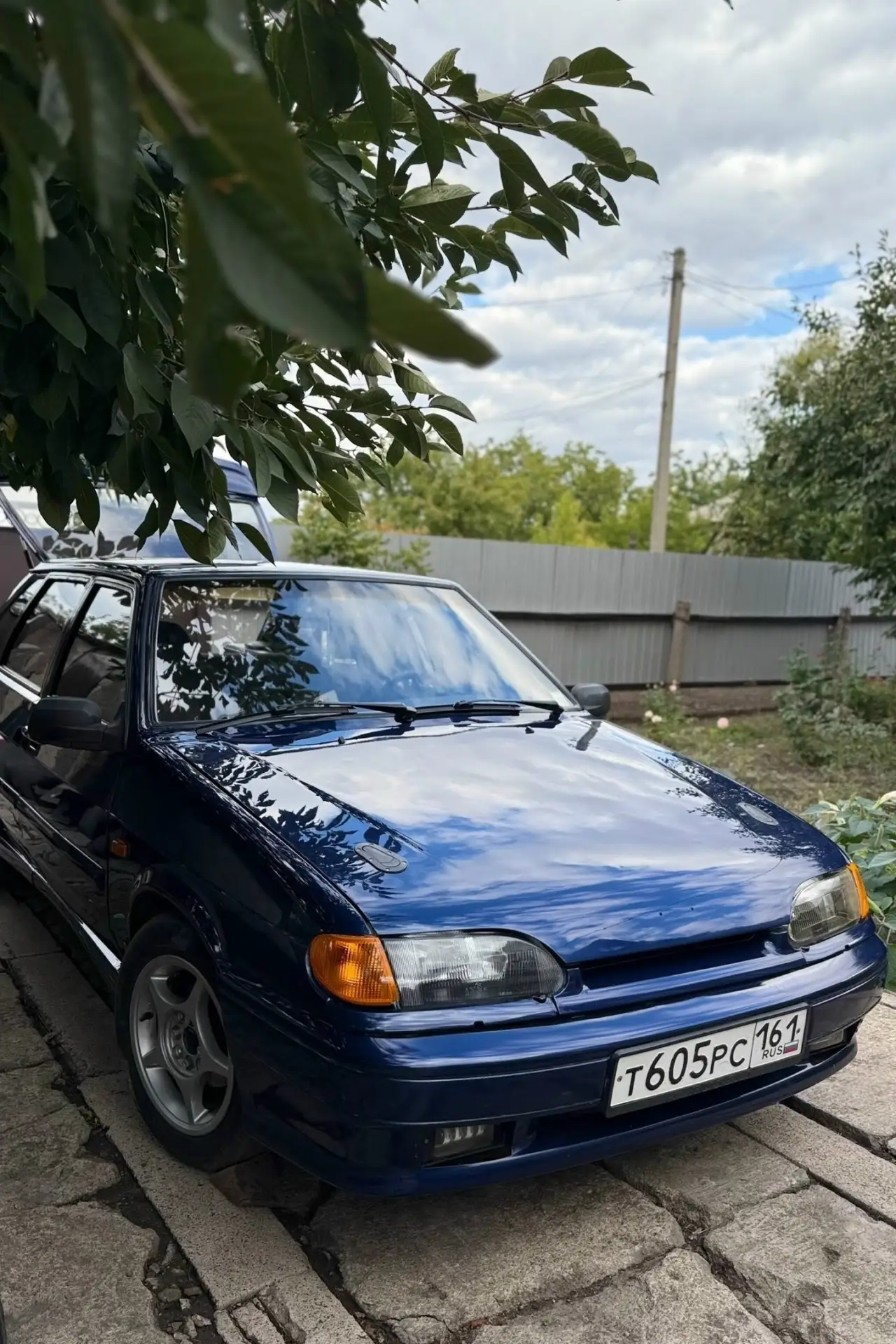 Продам ВАЗ-2114, 2006 года, мотор 1.6 - 8кл. Автомобиль на ходу, в хорошем состоянии.