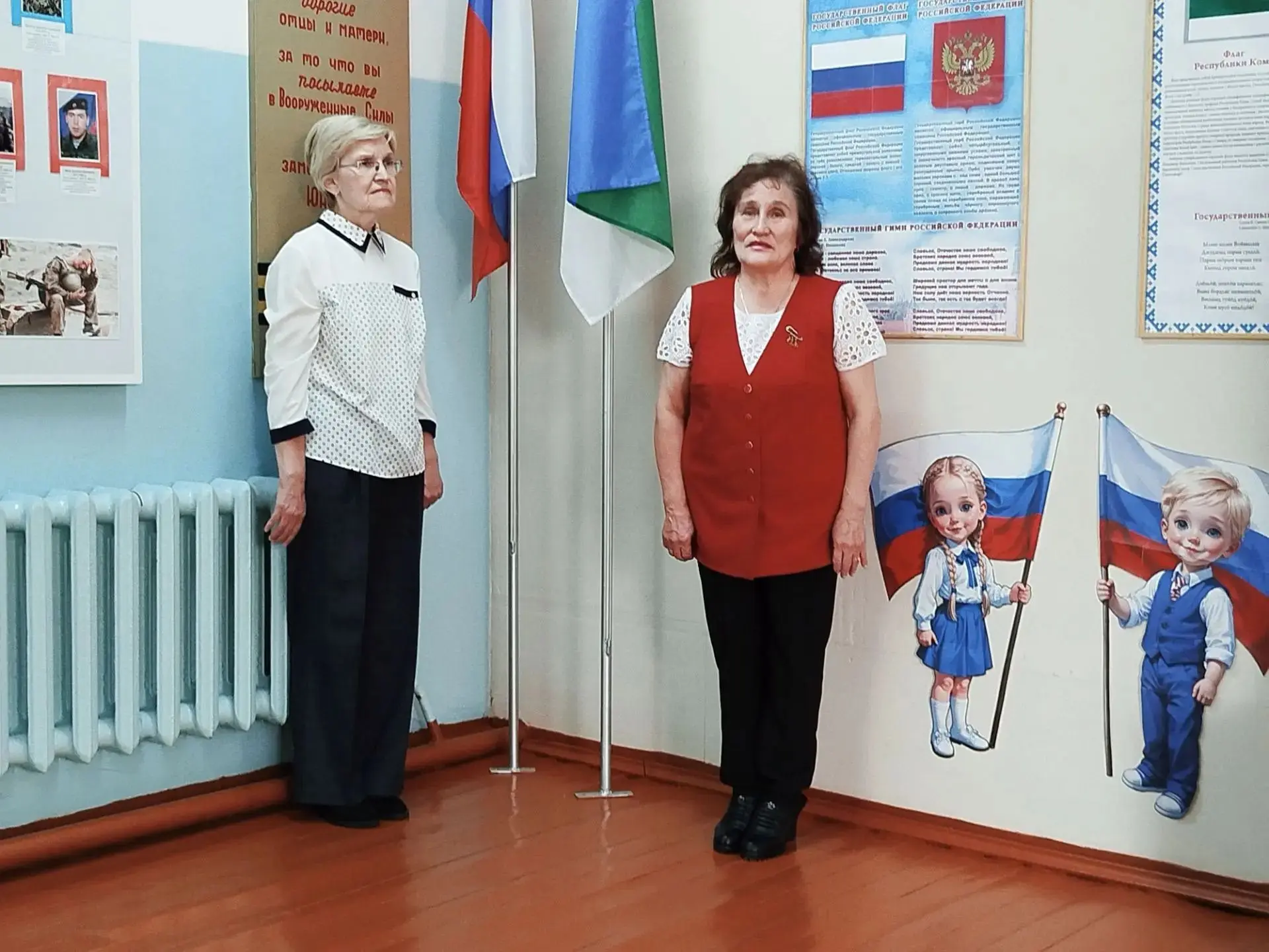 🇷🇺Новая учебная неделя в МБОУ  "Новоборская СОШ" началась с традиционной еженедельной...