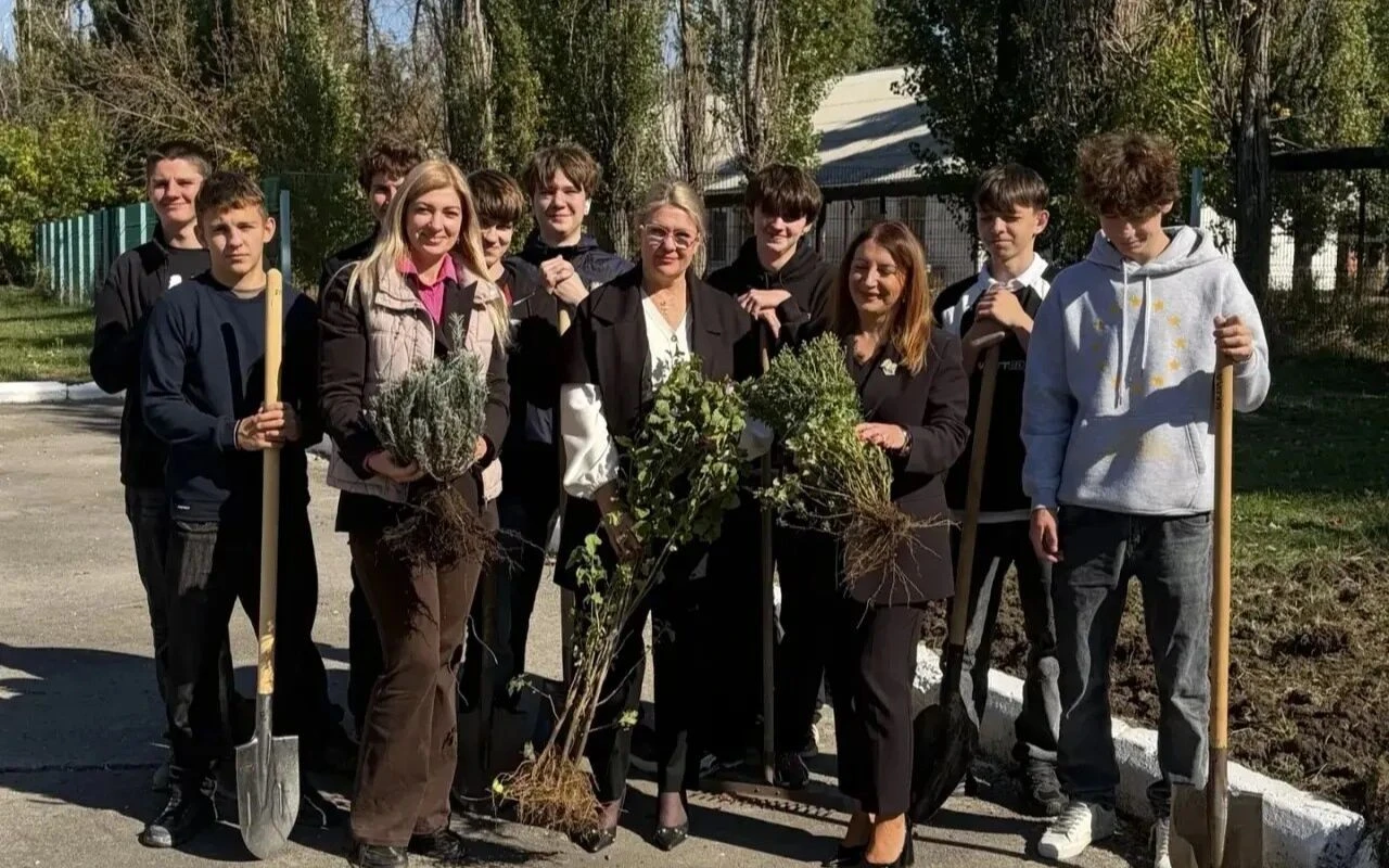 🌿 🌱 Город Шахты присоединился к областному Дню древонасаждения!