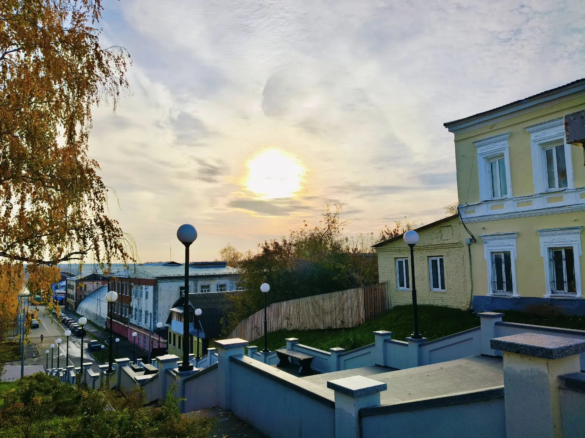Солнце☀️ над городом встало 🍁