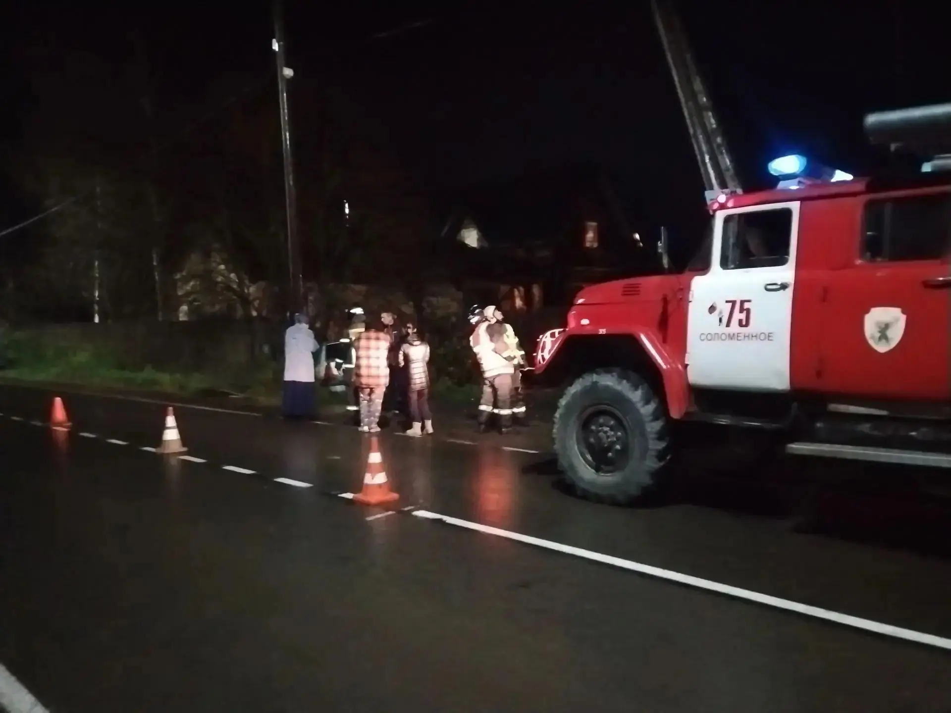 Прионежские пожарные оказали помощь при ликвидации последствий ДТП