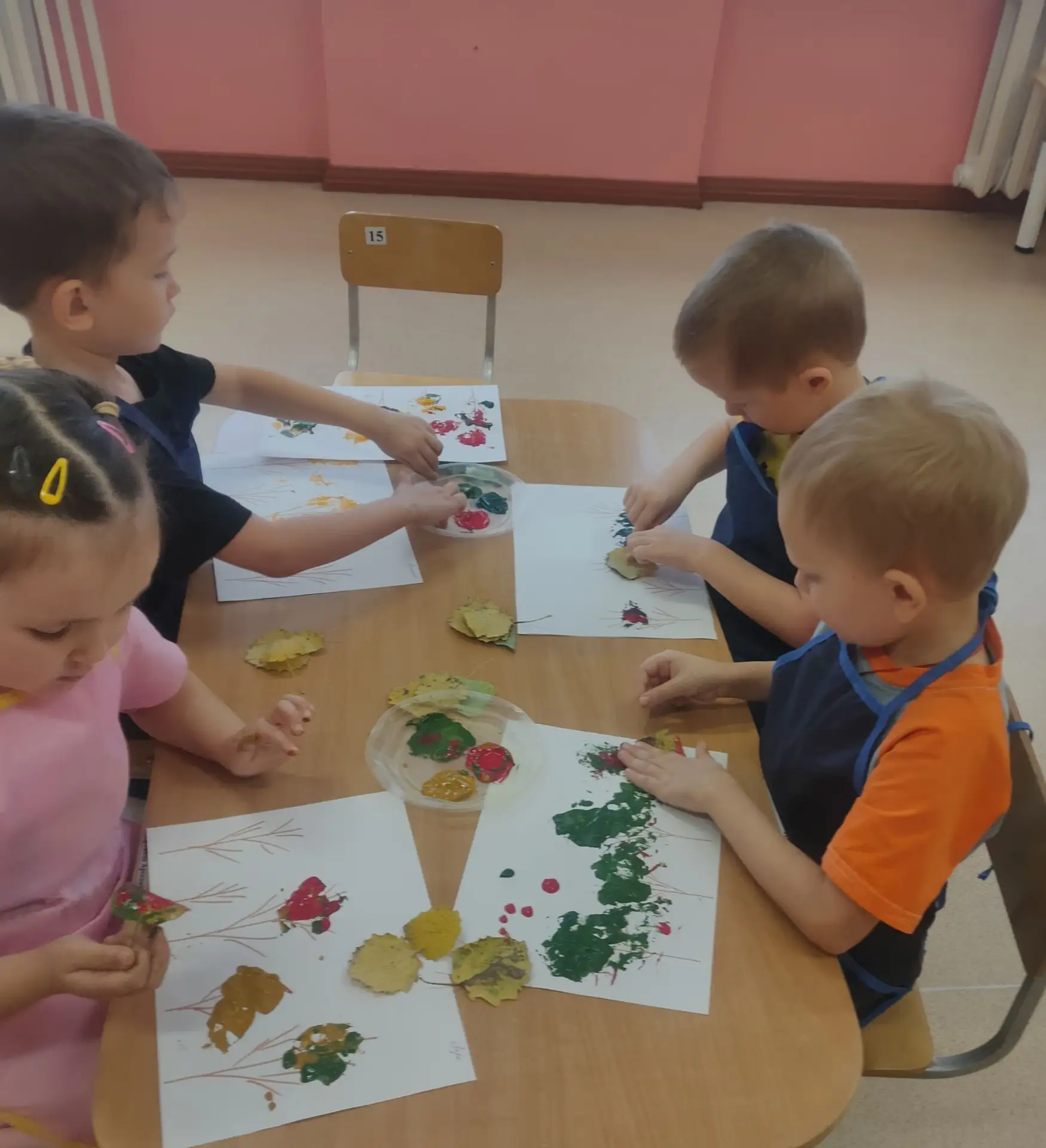 Тема: «Волшебное осеннее дерево».
