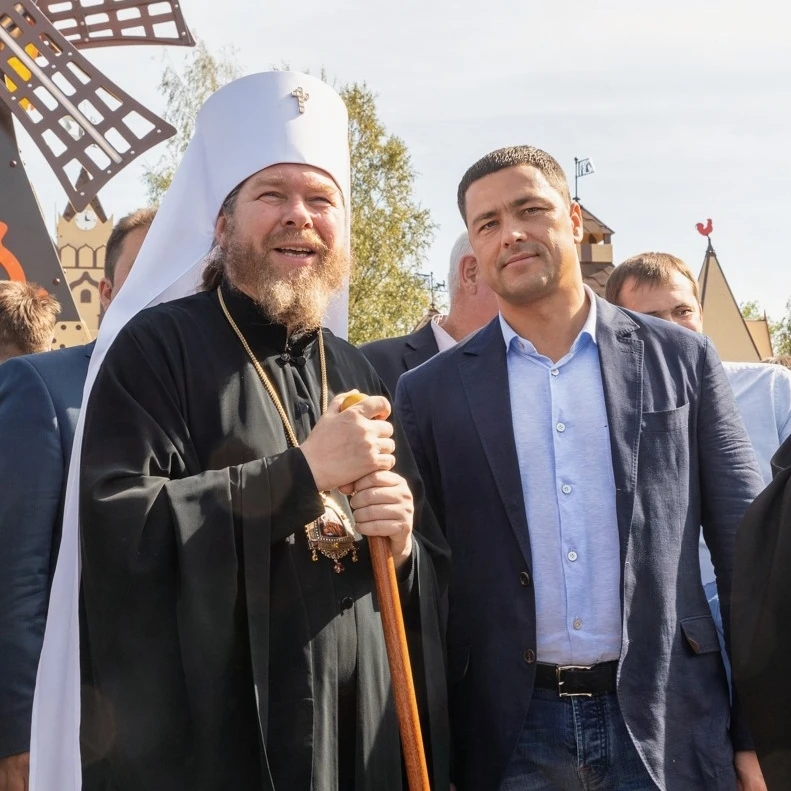 🙏 Губернатор Псковской области поздравил митрополита Тихона с днём тезоименитства