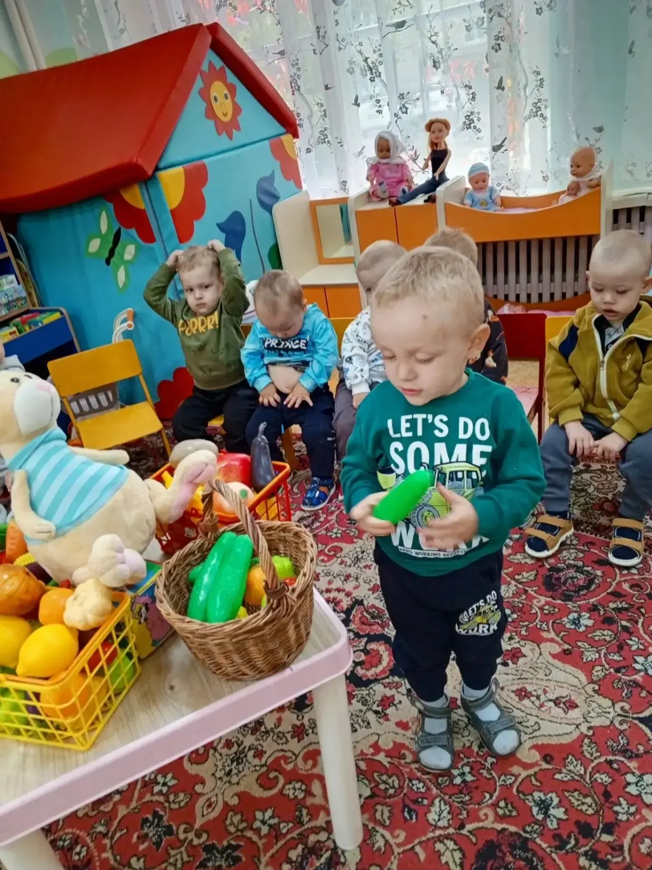 🎉 «Овощи на грядке »: познавательное занятие в группе раннего возраста  «Радуга»! 🎉